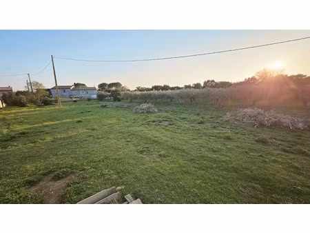 vente terrain 1700 m² à saint-quentin-la-poterie (30700)  149 000 €