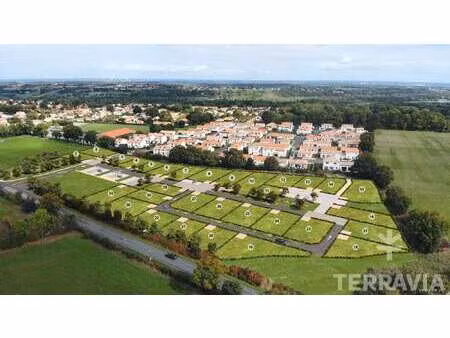 vente terrain à la varenne (49270) : à vendre / 327m² la varenne