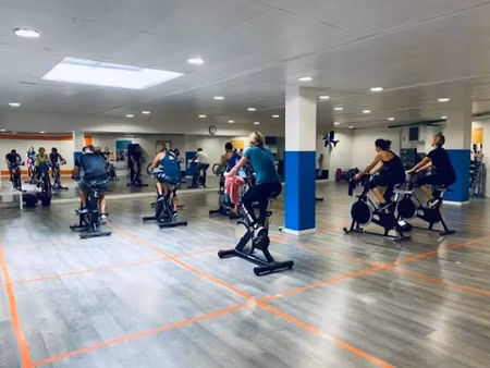 vente locaux professionnels 641 m² à douai (59500)  472 500 €