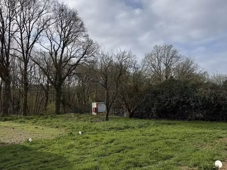 vente terrain à malestroit (56140) : à vendre / 553m² malestroit