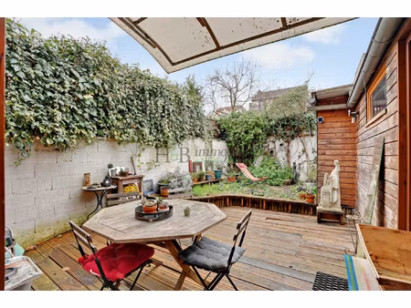 quartier des rigollots / parapluies