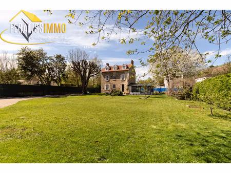 maison coup de coeur au centre du village de seraincourt !