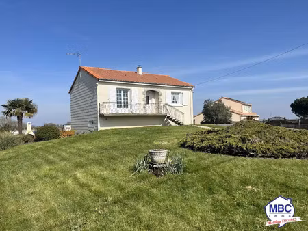 vente maison à botz-en-mauges (49110) : à vendre / 87m² botz-en-mauges