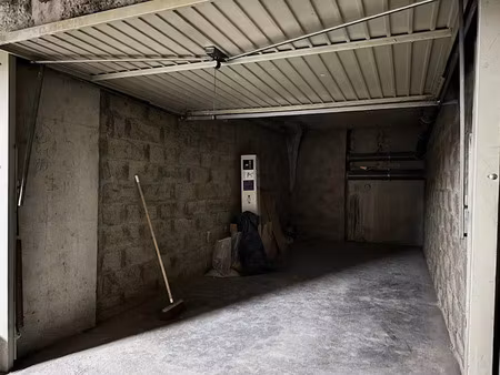 vente parking à lyon 1er (69001)  50 000 €