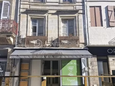 vente immeuble 5 pièces 196 m² à sainte-foy-la-grande (33220)  78 000 €