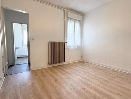 location appartement 1 pièce 18.59 m² à tours (37000)  440 €