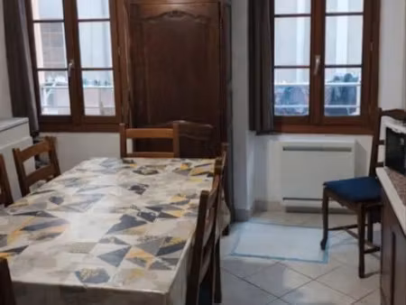 location appartement 3 pièces 48 m² à ille-sur-têt (66130)  520 €