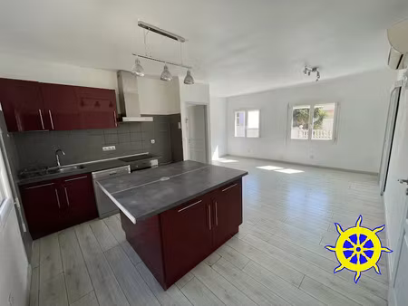 location appartement 2 pièces 43 m² à port-la-nouvelle (11210)  575 €