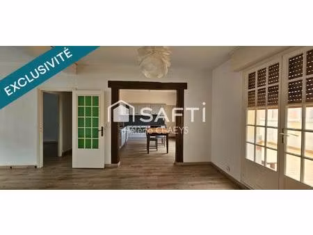 immeuble - 1 appartement - 1 grenier aménageable en second appartement - salle de sport en