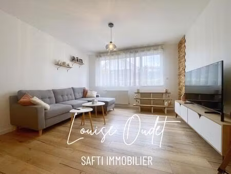 appartement à montferrand-le-château