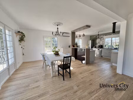 maison rénovée en 2024 de 4 chambres + 1 studio