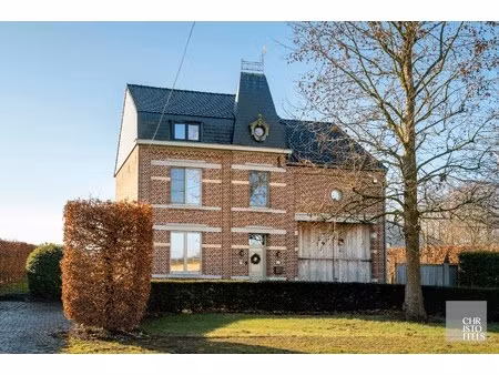 statig gerenoveerd herenhuis met landelijke charme en hedendaags wooncomfort