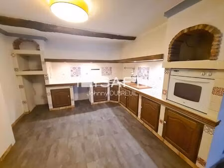 charmante maison de village t5 au fort potentiel – 160 m² sur 4 niveaux au cœur de pignans