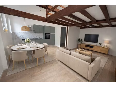 appartement rénové avec mezzanine – rue léon bourgeois à c