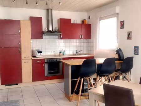 appartement - rdc - 67 39 m2 - 3 pièces - non meublé