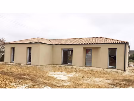 location maison 5 pièces 100 m² à bommes (33210)