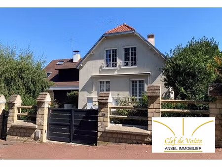 belle maison   très bien aménagée