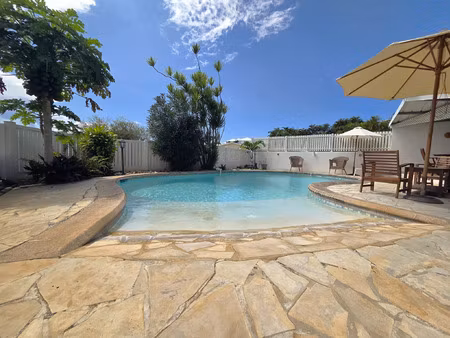 vente maison 4 pièces 158 m² sainte-marie (97438)