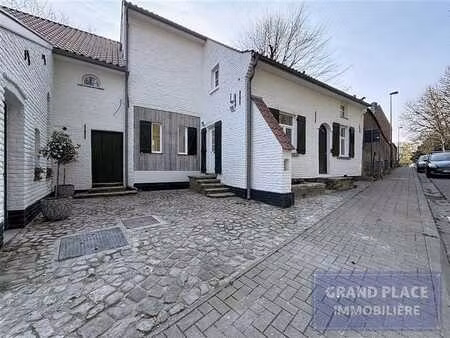 fermette entièrement rénovée peb b