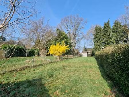 maison 3 chambres & bureau  jardin et garage