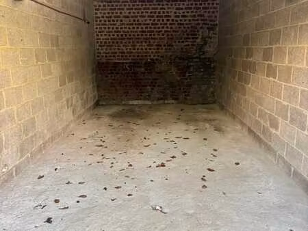 garage box fermé à louer - uccle (churchill)