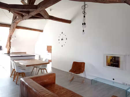 cusset- a louer en coeur de ville t3 bis meublé