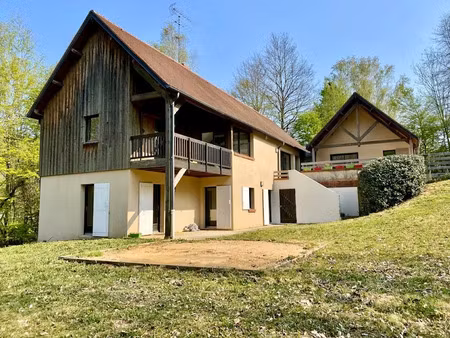 location meublée maison 8 pièces 270 m² à clairefontaine-en-yvelines (78120)  2 400 €