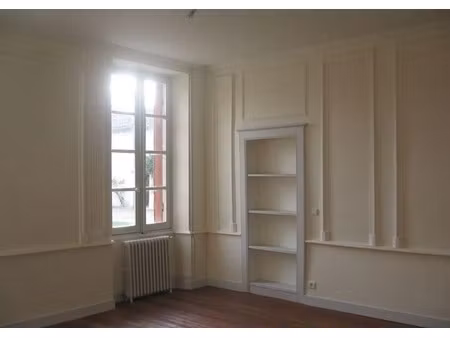 location maison 5 pièces à castillon-de-castets (33210)  1 250 €
