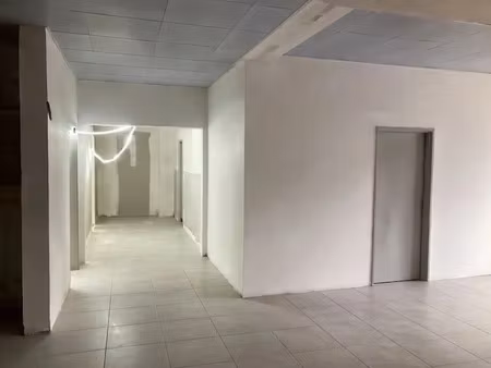 location locaux professionnels à mulhouse (68100)  1 960 €