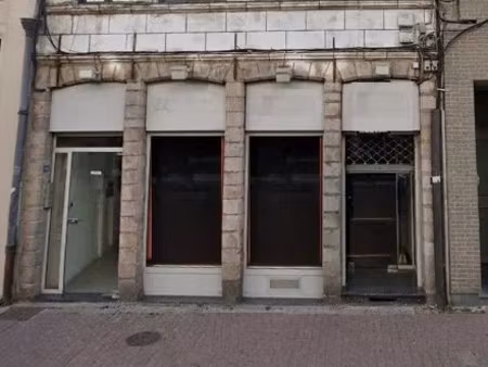 location locaux professionnels 1 pièce à douai (59500)  1 450 €