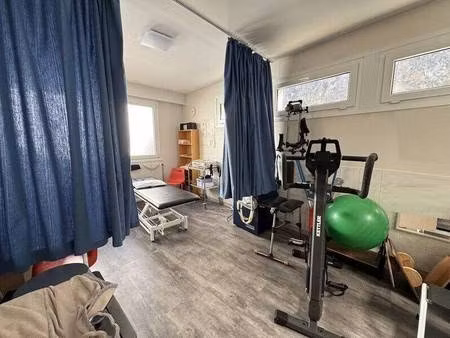 local commercial à louer