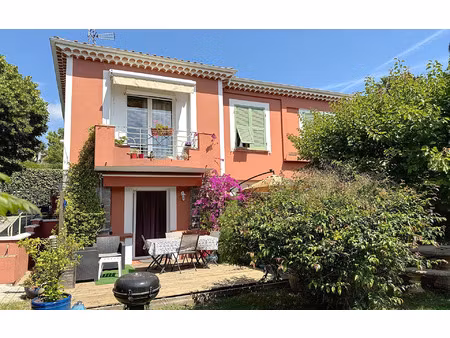 maison fréjus 122.63 m² t-5 à vendre  530 000 €