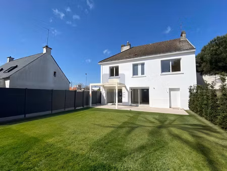 location maison à nantes zola (44000) : à louer / 138m² nantes zola
