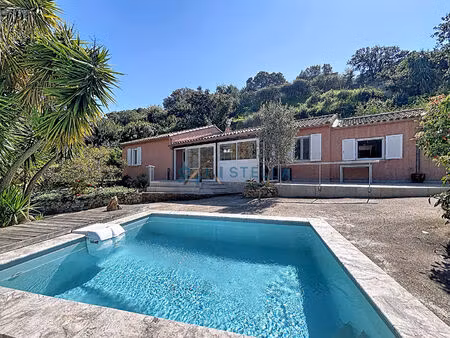 maison avec dépendances  piscine