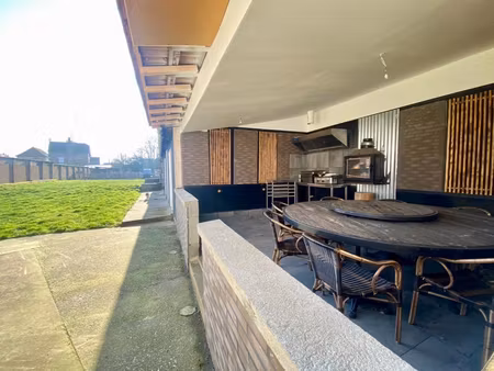 maison d'exception 8 pièces à vendre à villers-bretonneux - exclusivité agence principale