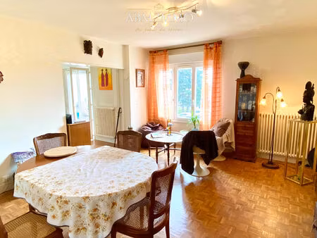 spacieux t3 avec balcon - secteur recherche proche centre ville