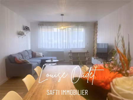 vente appartement 2 pièces 58 m² montferrand-le-château (25320)