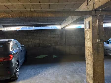 parking - residence securisee - lille