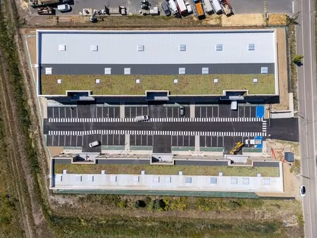 vente local d'activités 4 040 m²