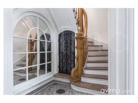 maison style napoléon iii avec vue sur seine