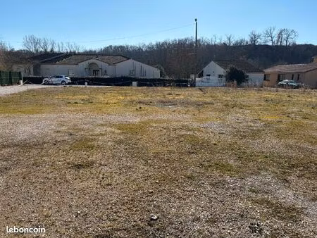 terrain 700 m² vielmur sur agout