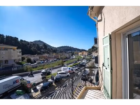 3p 2eme etage saint andré de la roche