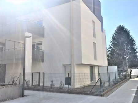 t4 avec parkings et terrasses à tours - résidence parc ronsard