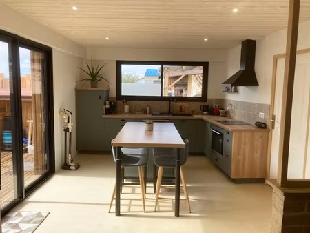 clisson - t3 meublé 850eur hc