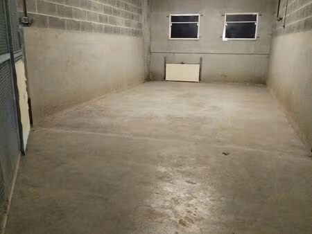 box/garde meuble