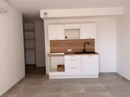 t2 neuf avec garage et terrasse