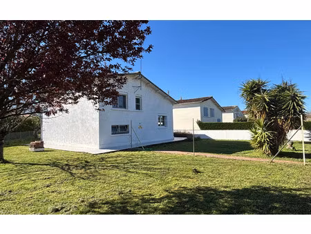 maison marennes m² t-3 à vendre  232 950 €