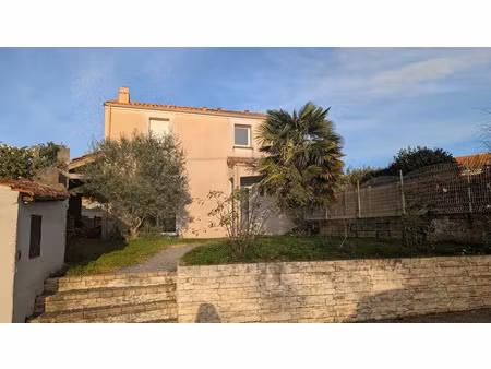 vente maison à corcoué-sur-logne (44650) : à vendre / 100m² corcoué-sur-logne