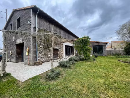 vente maison à champtoceaux (49270) : à vendre / 195m² champtoceaux