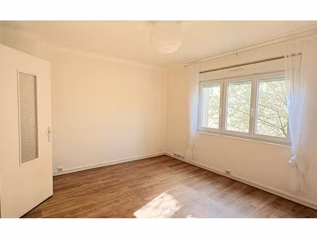 location appartement  m² t-3 à hettange-grande  870 €